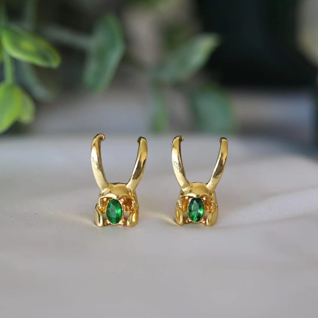 Aretes de Loki